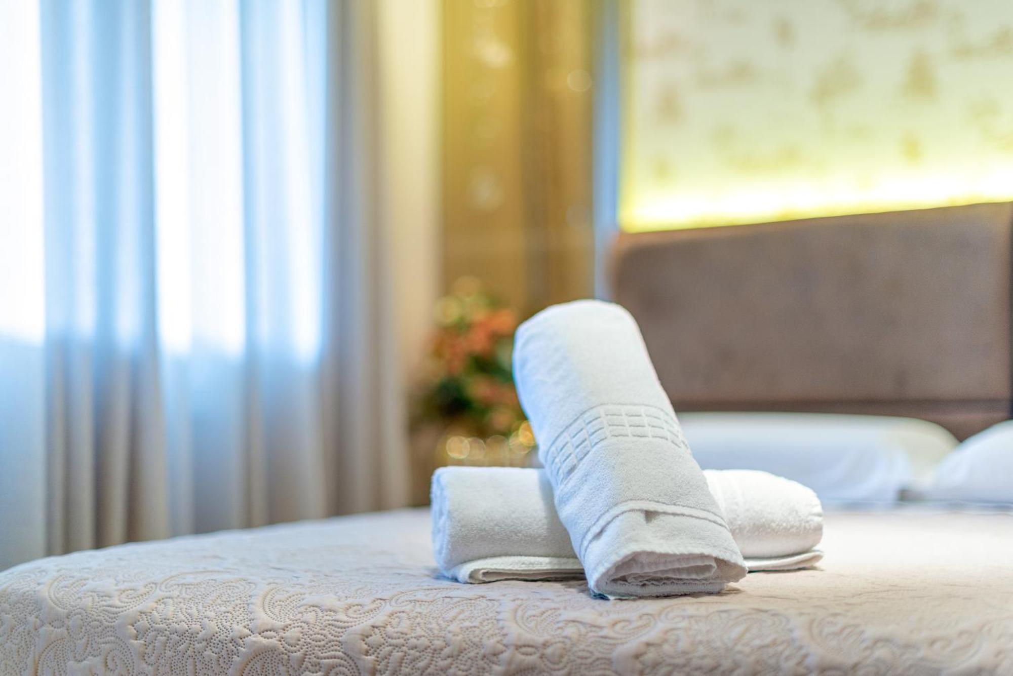 Luxuoso Apartamento Central Para 10 Pessoas Gramado Esterno foto