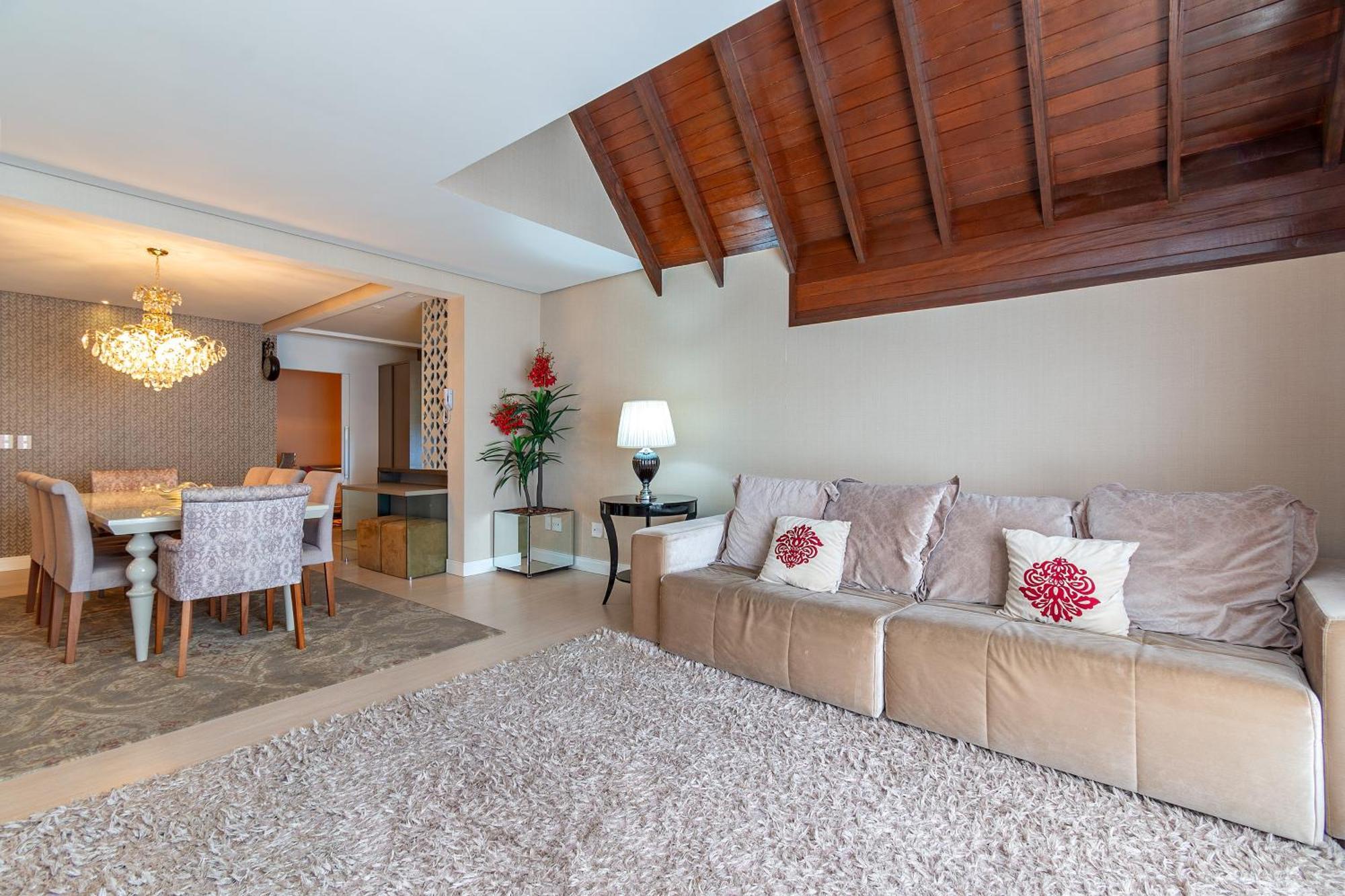 Luxuoso Apartamento Central Para 10 Pessoas Gramado Esterno foto