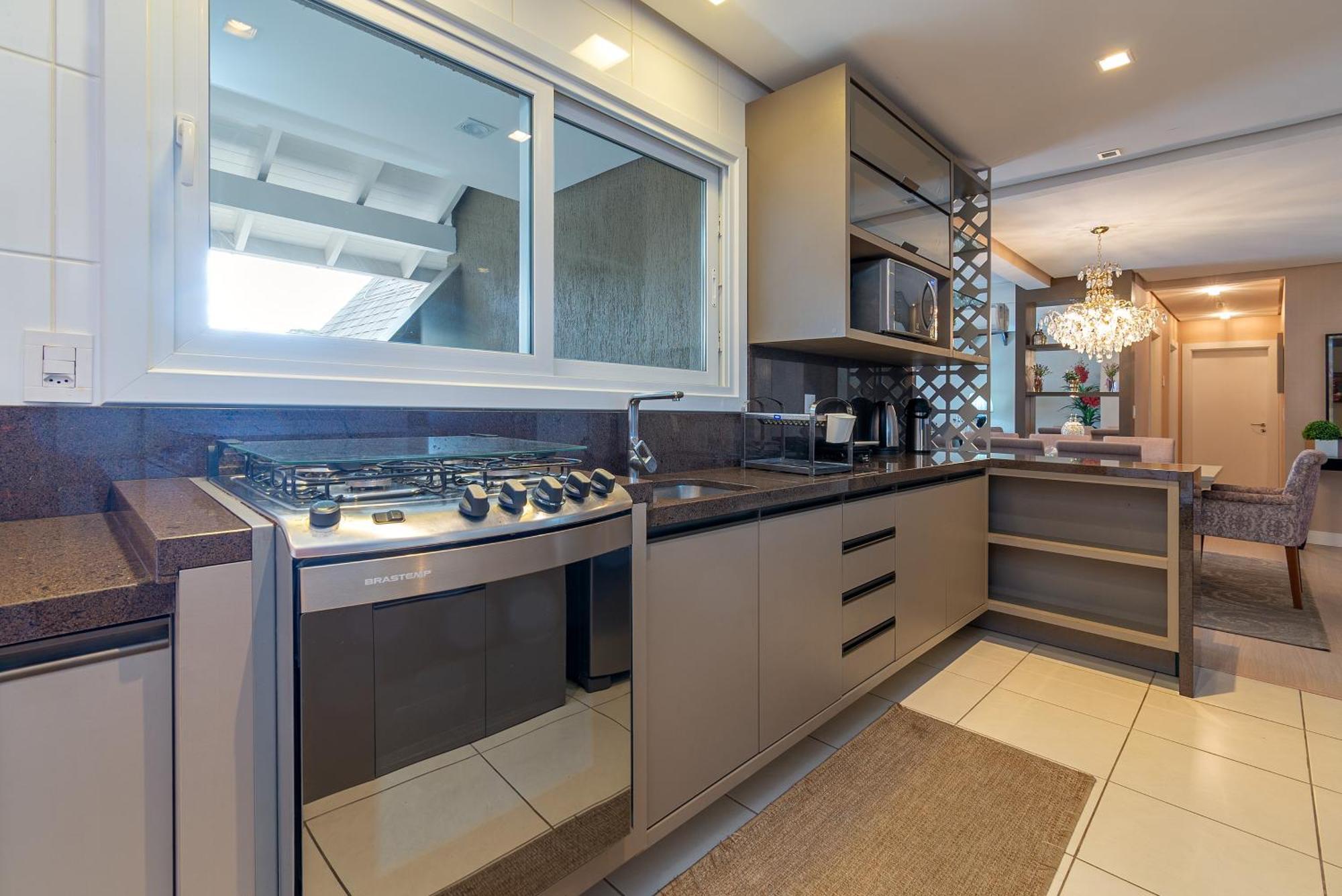 Luxuoso Apartamento Central Para 10 Pessoas Gramado Esterno foto